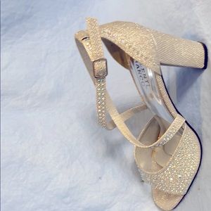 High heels that will light up any room!